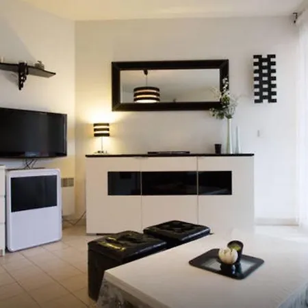 Apartment Viola *